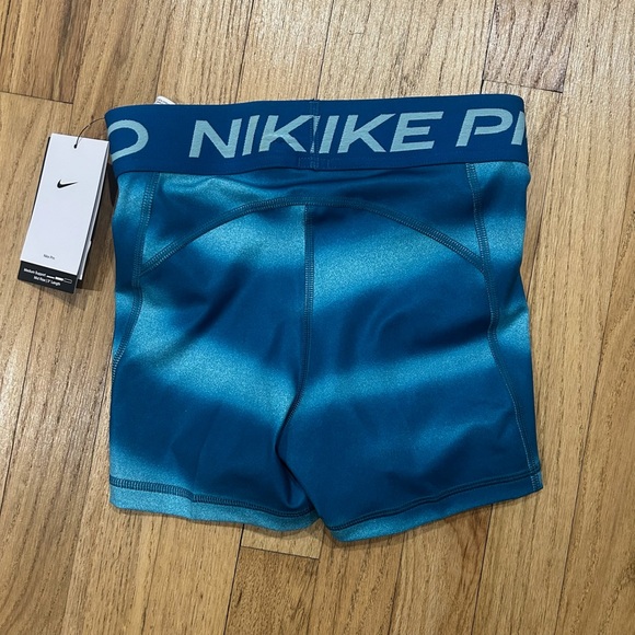 Nike Pro Women’s Dri-Fit 3” Striped Blue Spandex Shorts Sz XS NWT - Picture 6 of 8
